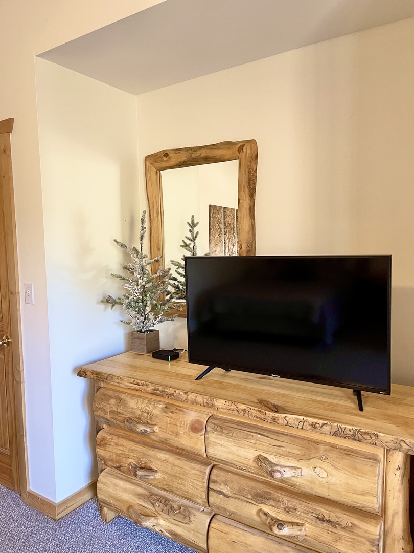 2643 Highway 178, Unit Y3 Oglesby, IL 61348 - Photo 21 of 31 a bathroom with a sink and a mirror