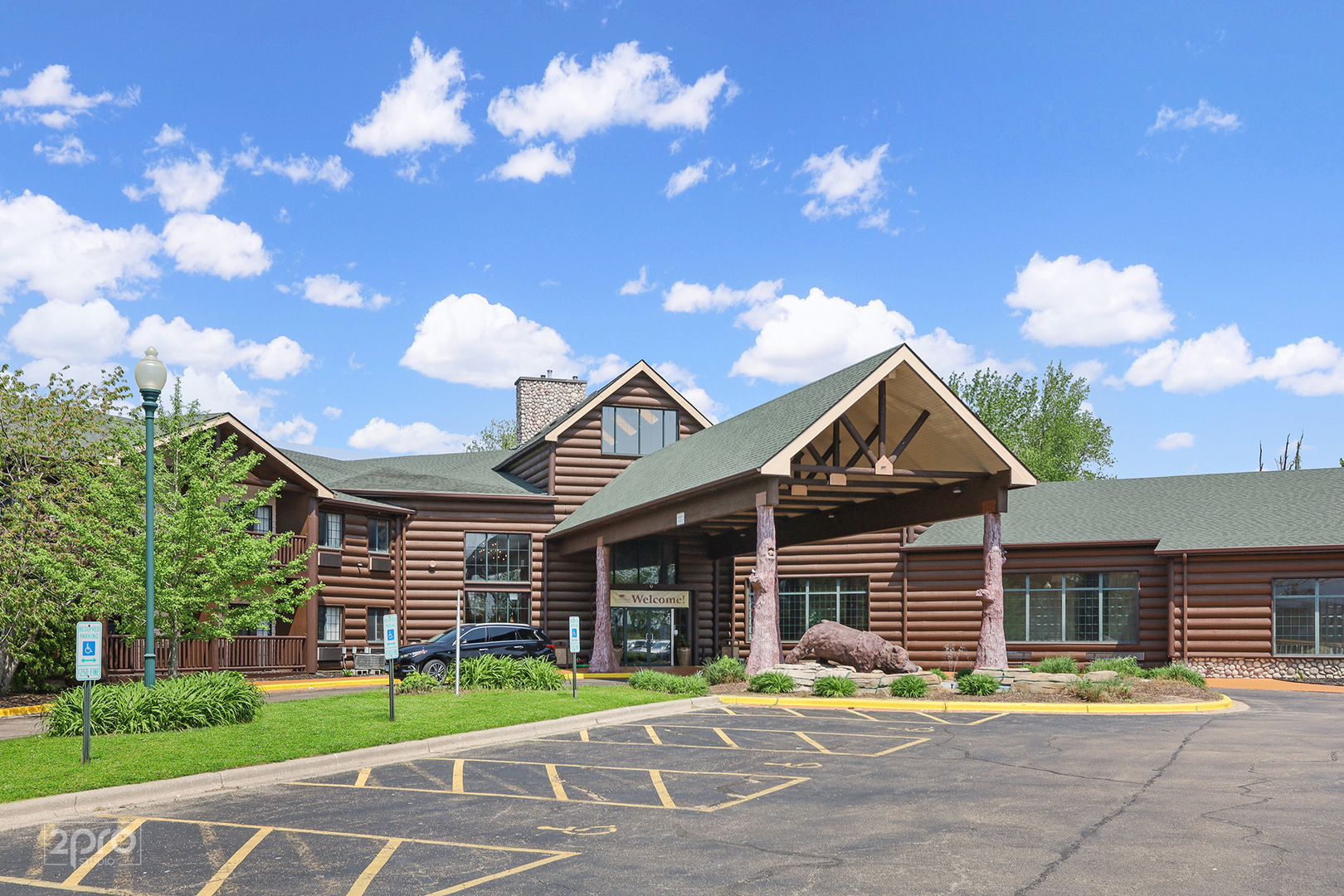 2643 Highway 178, Unit Y3 Oglesby, IL 61348 - Photo 30 of 31 a front view of a house with a garden and plants