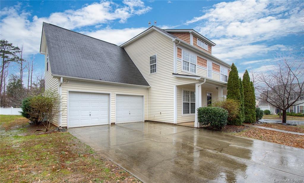 9824 Caldwell Depot Road Cornelius, NC 28031 - Photo 2 of 29 a house view with a garden space