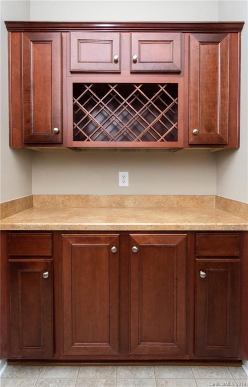 9824 Caldwell Depot Road Cornelius, NC 28031 - Photo 7 of 29 a close view of oven