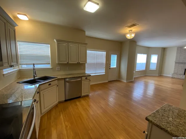 $2,200 | 7100 Misty Ridge Drive, Converse, TX 78109