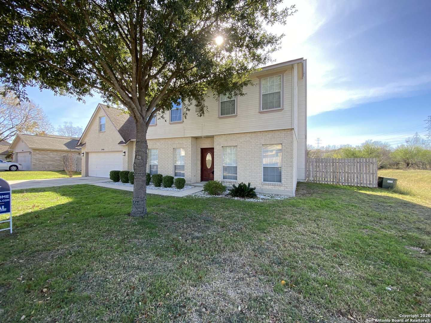 7100 Misty Ridge Drive Converse, TX 78109 - Photo 2 of 26