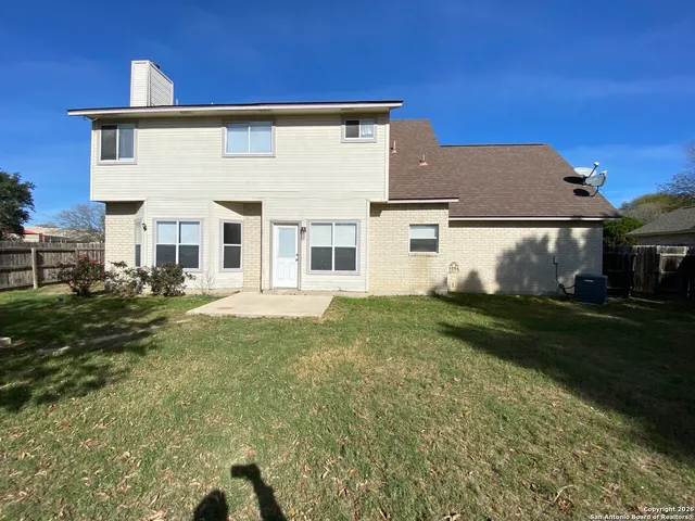 $2,200 | 7100 Misty Ridge Drive, Converse, TX 78109