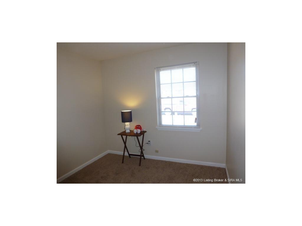 1004 Assembly Road Jeffersonville, IN 47130 - Photo 13 of 24 Gallery Image 13