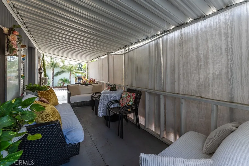 3883 Buchanan Street Riverside, CA 92503 - Photo 3 of 47