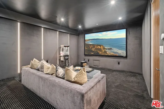 a view of a living room