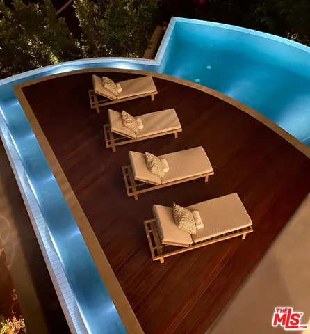 view of an outdoor space with seating area