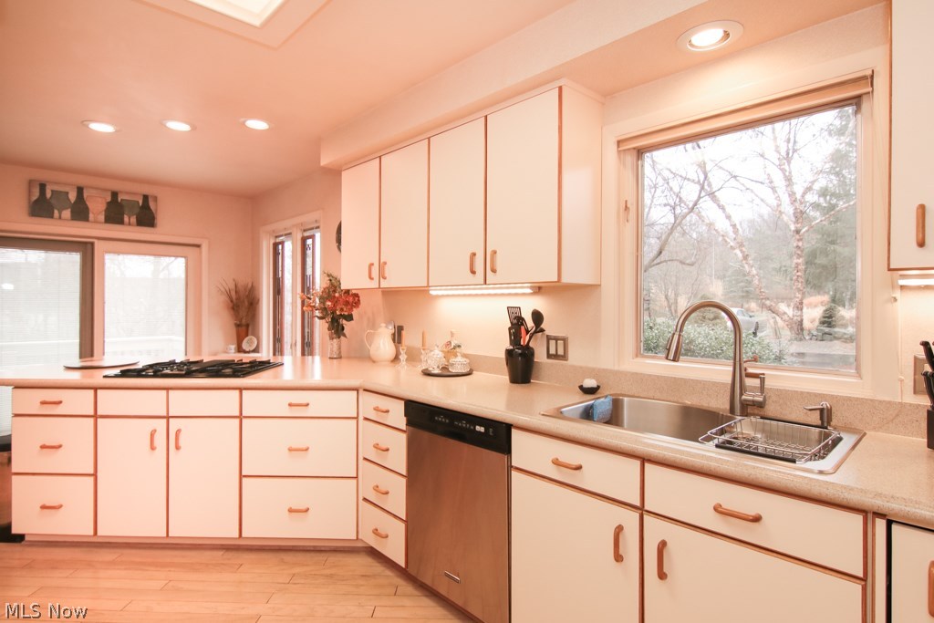 4100 Kolbe Road Lorain, OH 44053 - Photo 5 of 35