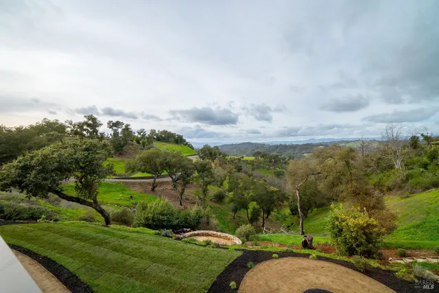 $2,995,000 | 3921 Flintridge Drive, Santa Rosa, CA 95403