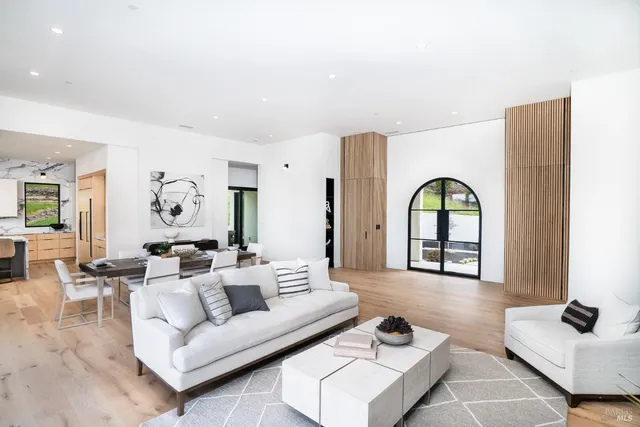 $2,995,000 | 3921 Flintridge Drive, Santa Rosa, CA 95403