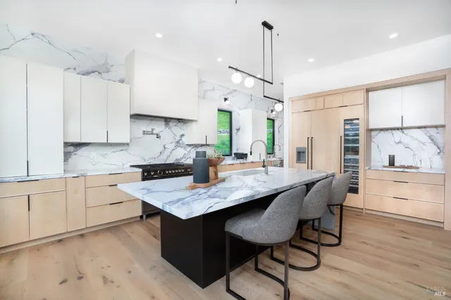 $2,995,000 | 3921 Flintridge Drive, Santa Rosa, CA 95403