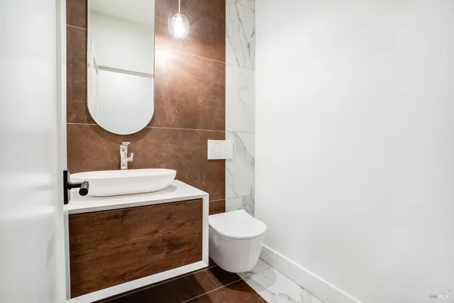 $2,995,000 | 3921 Flintridge Drive, Santa Rosa, CA 95403