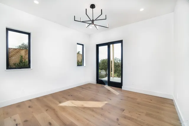 $2,995,000 | 3921 Flintridge Drive, Santa Rosa, CA 95403