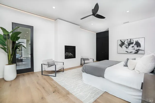 $2,995,000 | 3921 Flintridge Drive, Santa Rosa, CA 95403