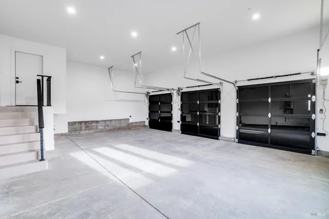 $2,995,000 | 3921 Flintridge Drive, Santa Rosa, CA 95403