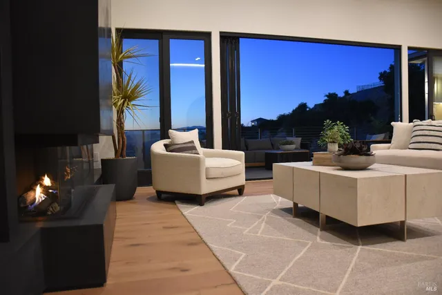 $2,995,000 | 3921 Flintridge Drive, Santa Rosa, CA 95403