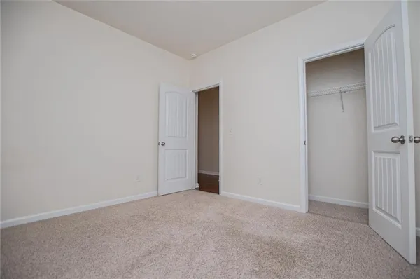 $239,900 | 240 River Meadow Drive, LaGrange, GA 30241