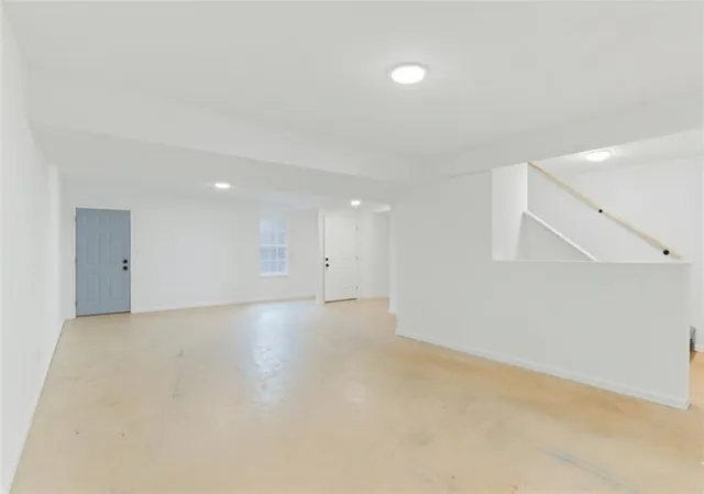 an empty room with an entryway