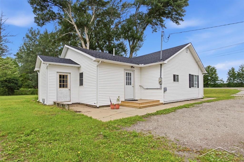 2735 West Isabella Road Midland, MI 48640 - Photo 22 of 24 50212785-e7a40aed-480c-47af-a2d5-383e068c17c4.JPG
