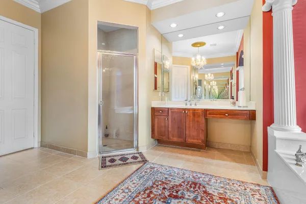 $990,000 | 9915 Vía Bernini, Lake Worth, FL 33467