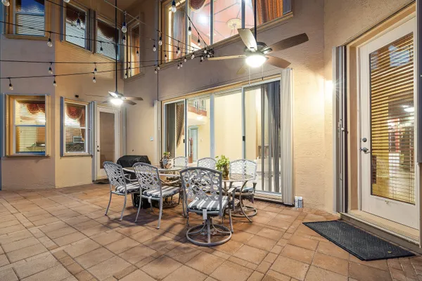 $990,000 | 9915 Vía Bernini, Lake Worth, FL 33467