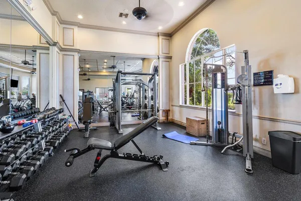 $990,000 | 9915 Vía Bernini, Lake Worth, FL 33467