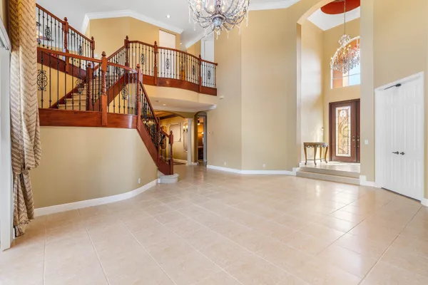 $990,000 | 9915 Vía Bernini, Lake Worth, FL 33467