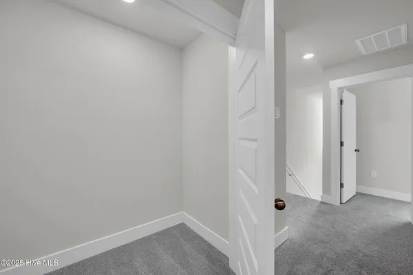 $2,100 | 123 South Grassland Road, Surf City, NC 28445