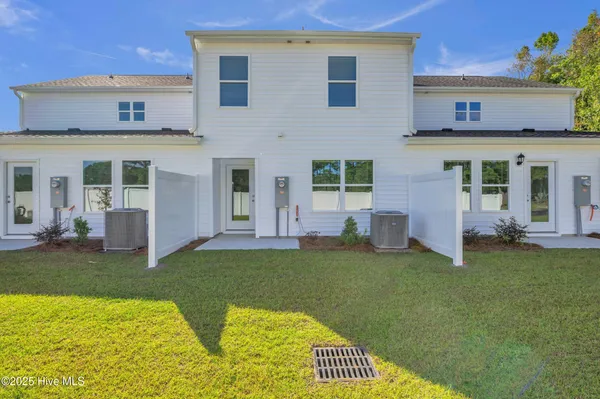 $2,100 | 123 South Grassland Road, Surf City, NC 28445
