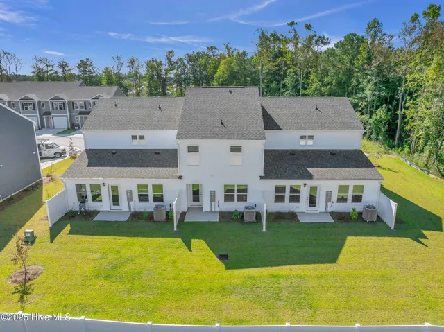 $2,100 | 123 South Grassland Road, Surf City, NC 28445