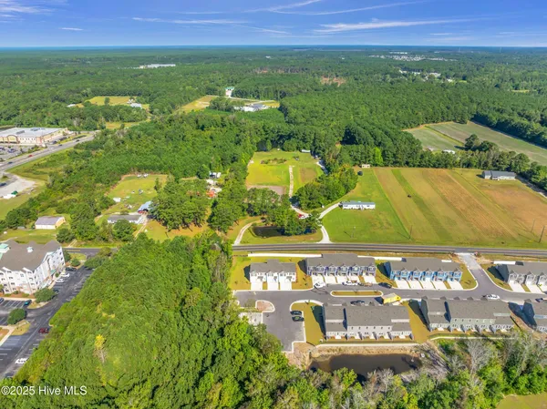 $2,100 | 123 South Grassland Road, Surf City, NC 28445