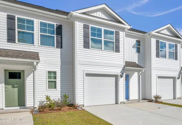 $2,100 | 123 South Grassland Road, Surf City, NC 28445