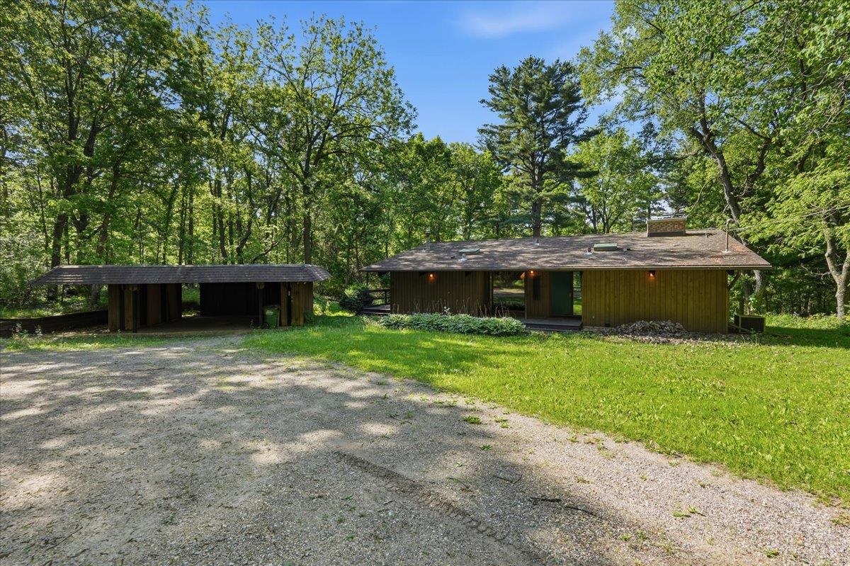 3068 Timber Lane Verona, WI 53593 - Photo 3 of 29