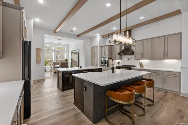 $1,200,000 | 4103 Little Gem, San Antonio, TX 78261