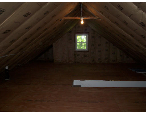105 Weyham Road Weymouth, MA 02191 - Photo 9 of 9 Gallery Image 9