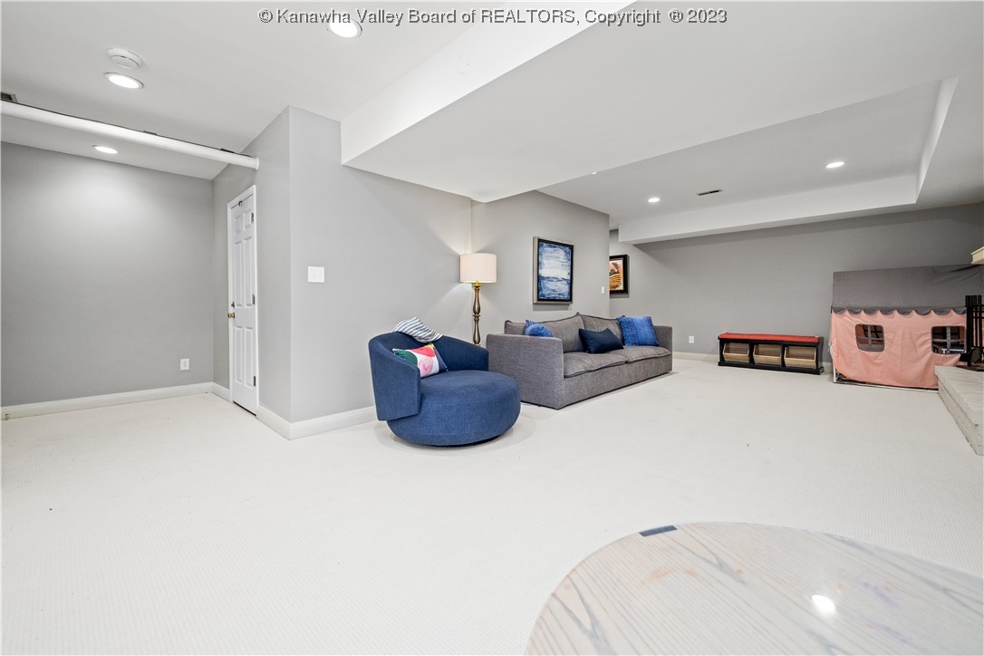 6 Quail Cove Road Charleston, WV 25314 - Photo 34 of 45 Gallery Image 34