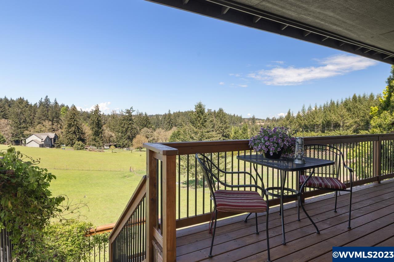 484 Rees Hill Road Southeast Salem, OR 97306 - Photo 27 of 41