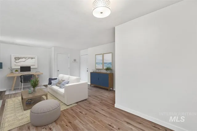 $249,900 | 7084 West Colehaven Lane, Boise, ID 83704