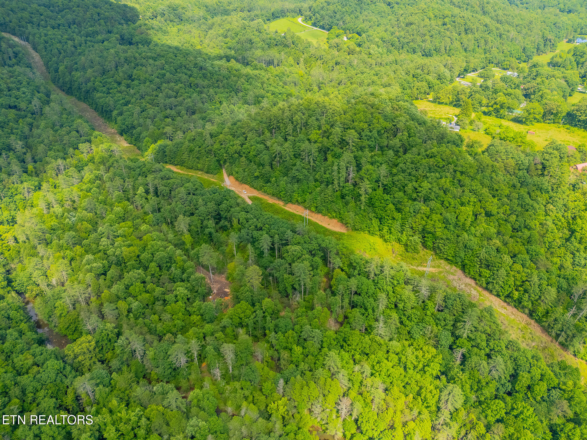 118 Authorn Sheldon Road Harriman, TN 37748 - Photo 36 of 59 42 - DJI_20250617161304_0055_D-HDR