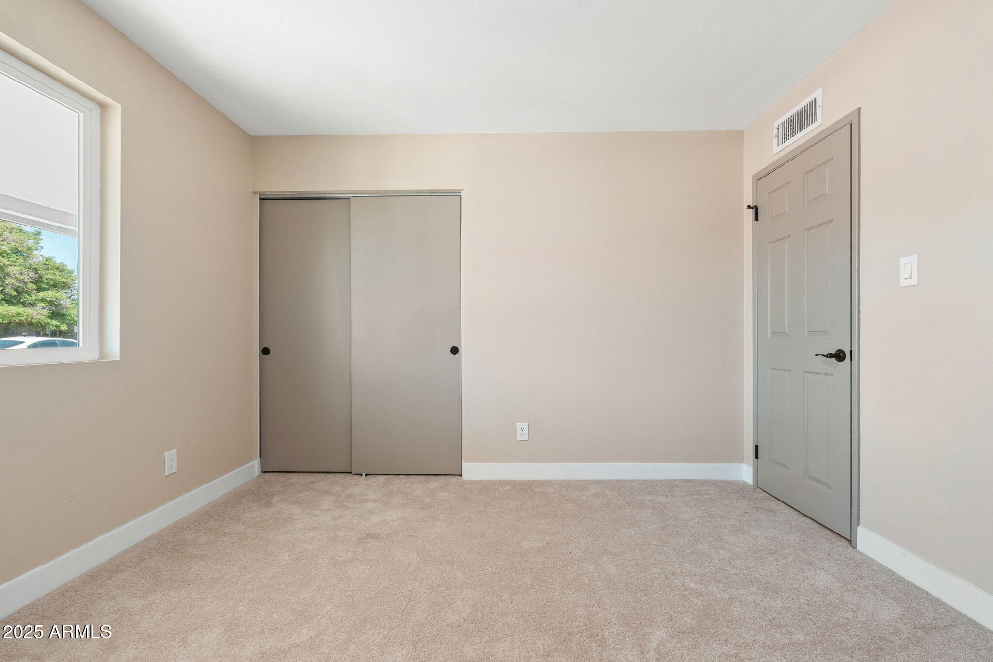 3121 West Hearn Road Phoenix, AZ 85053 - Photo 25 of 39 3121 W Hearn Rd - 25