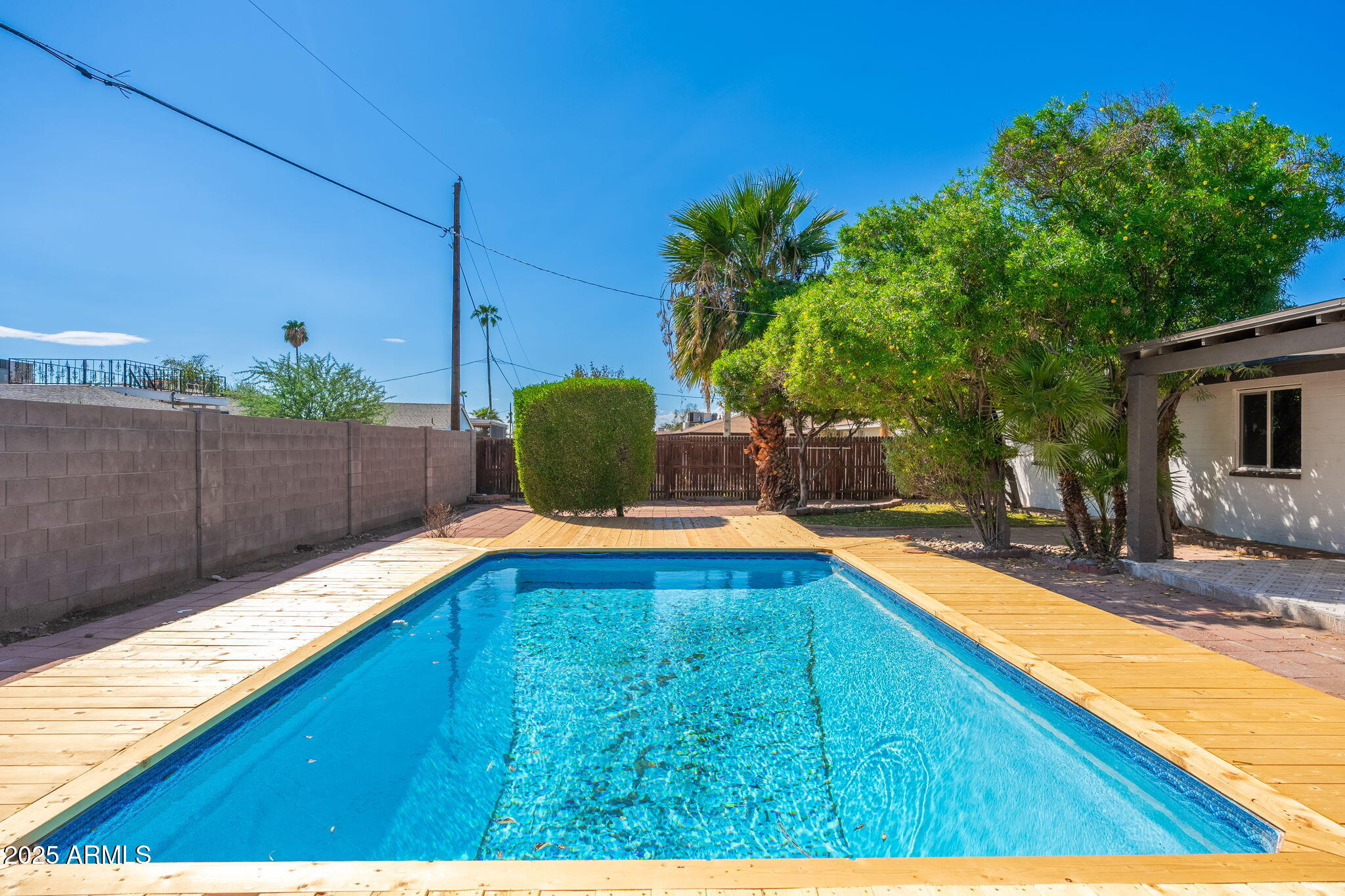 3121 West Hearn Road Phoenix, AZ 85053 - Photo 32 of 39 3121 W Hearn Rd - 32