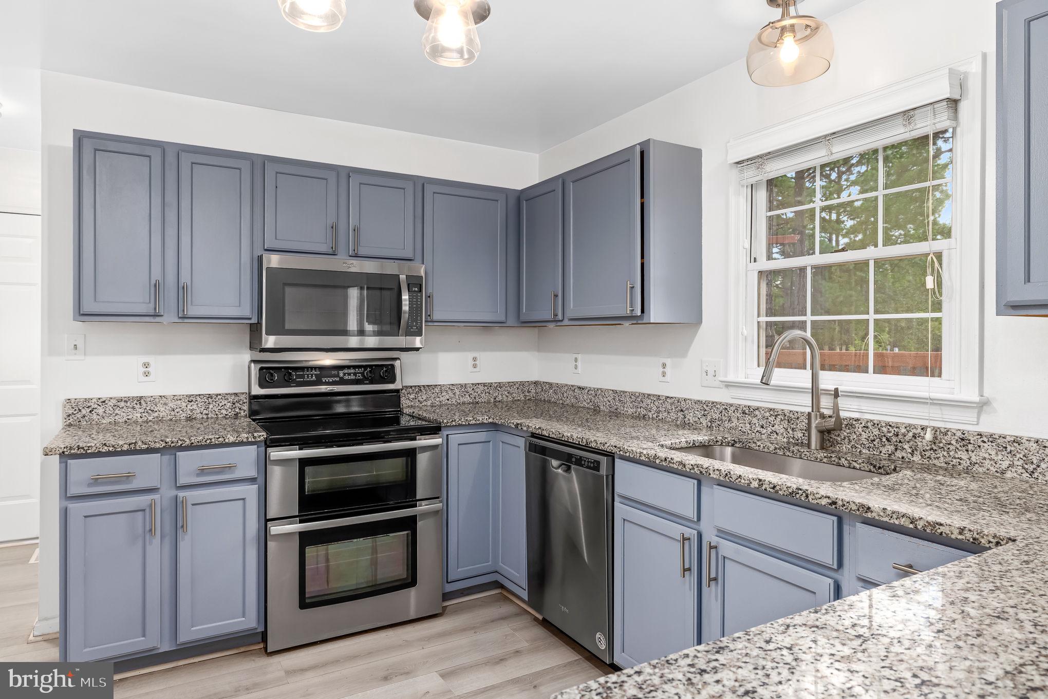 8614 Oldham Road Fredericksburg, VA 22408 - Photo 16 of 33