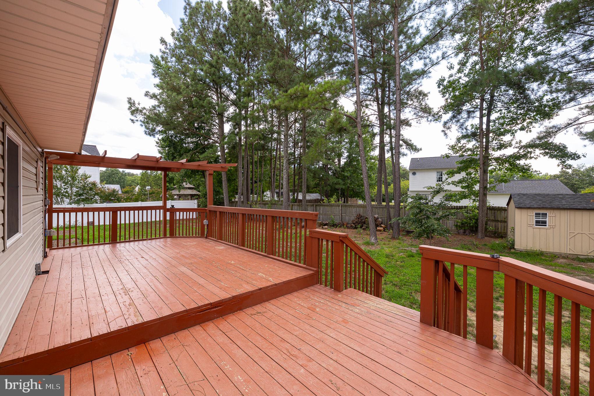 8614 Oldham Road Fredericksburg, VA 22408 - Photo 26 of 33 Huge deck