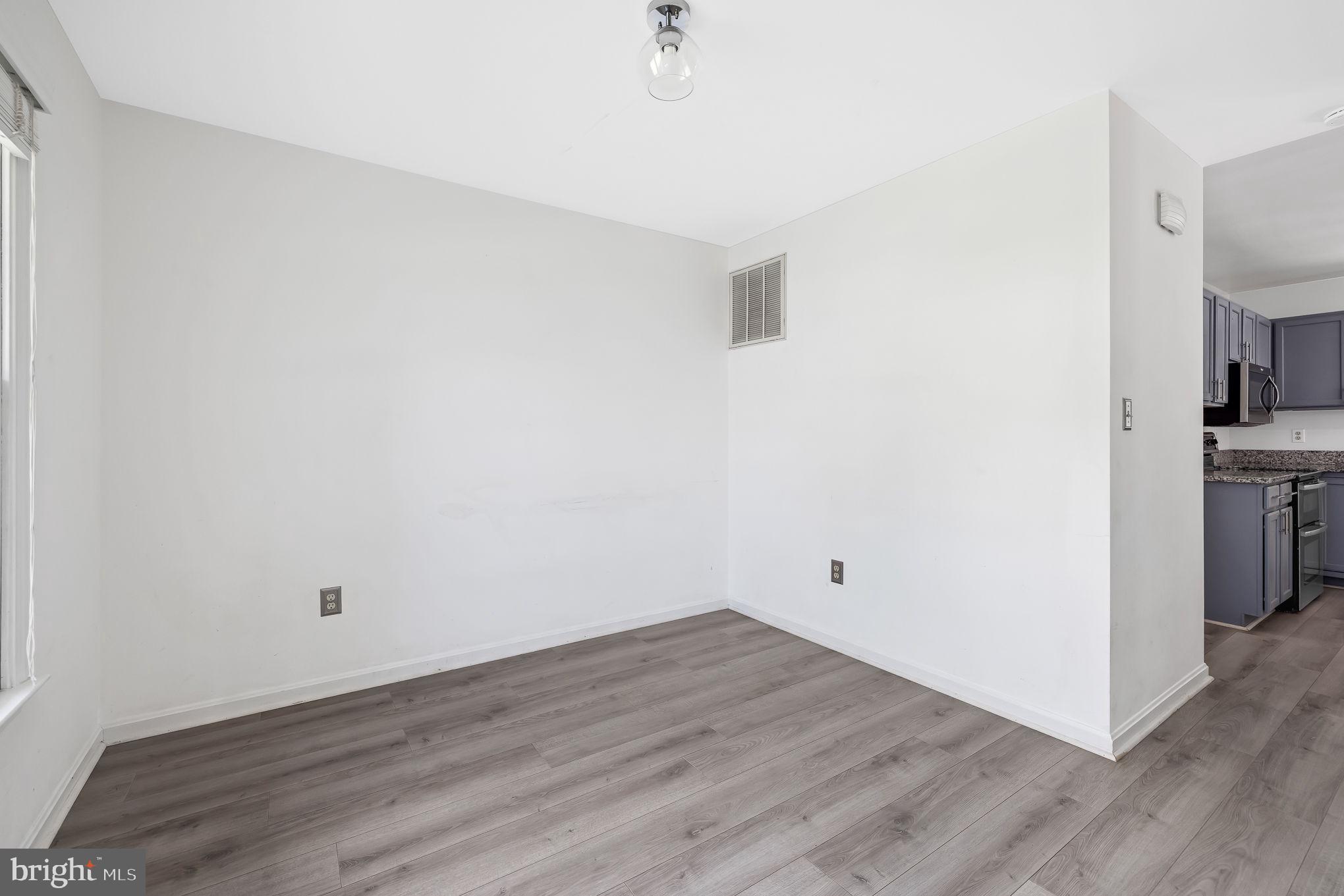 8614 Oldham Road Fredericksburg, VA 22408 - Photo 5 of 33 Dining room