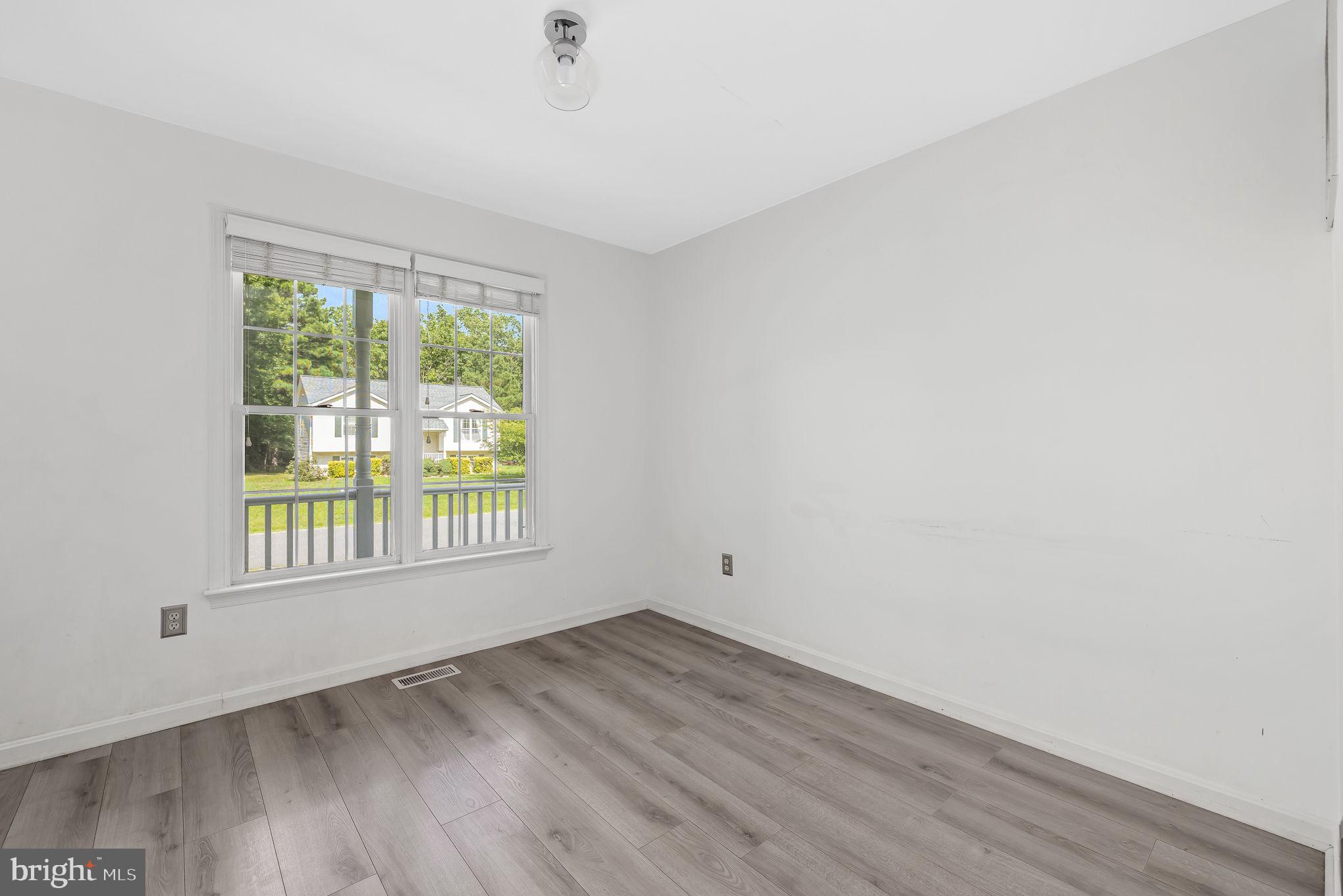 8614 Oldham Road Fredericksburg, VA 22408 - Photo 7 of 33 Dining room