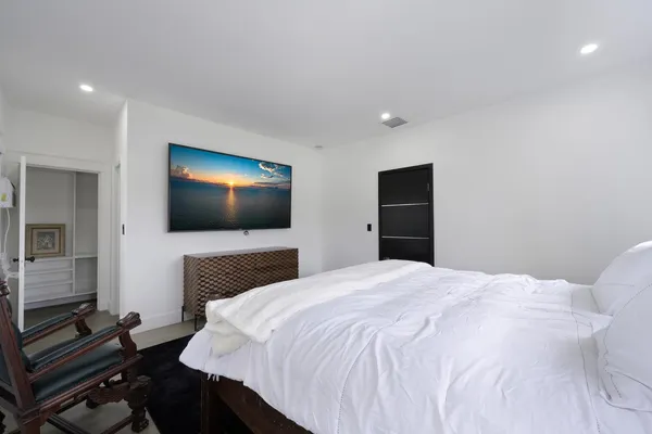 $5,100 | 1629 South Lakeside Drive, Lake Worth Beach, FL 33460