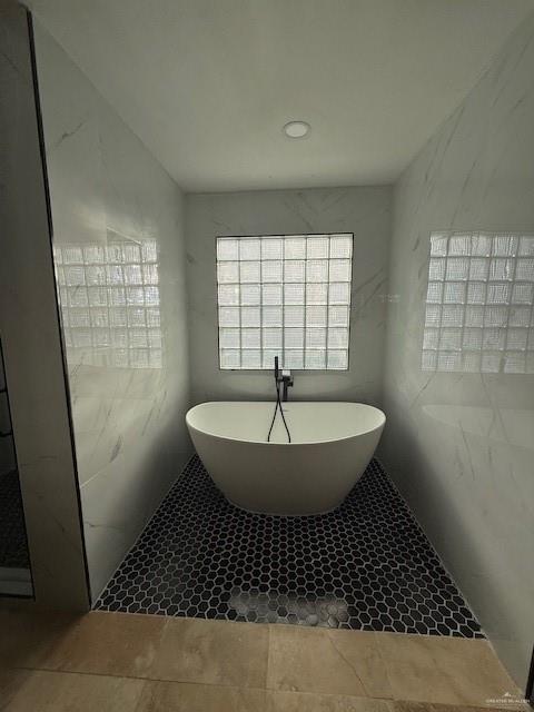 7610 Wagon Trail Drive Mission, TX 78572 - Photo 18 of 43 a bathroom with a sink a toilet a window and shower