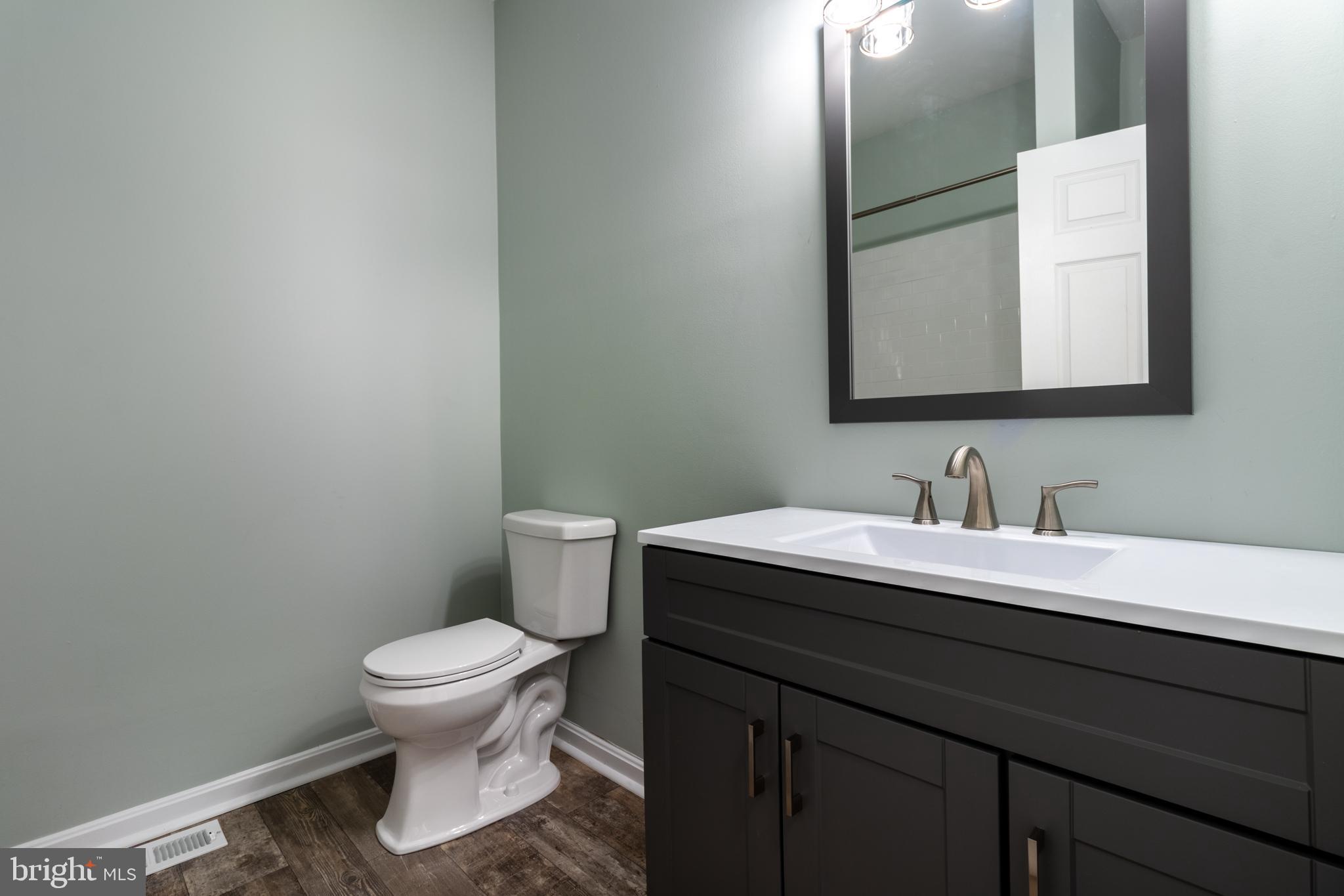 12206 Brandywine Road Brandywine, MD 20613 - Photo 29 of 62 front bath