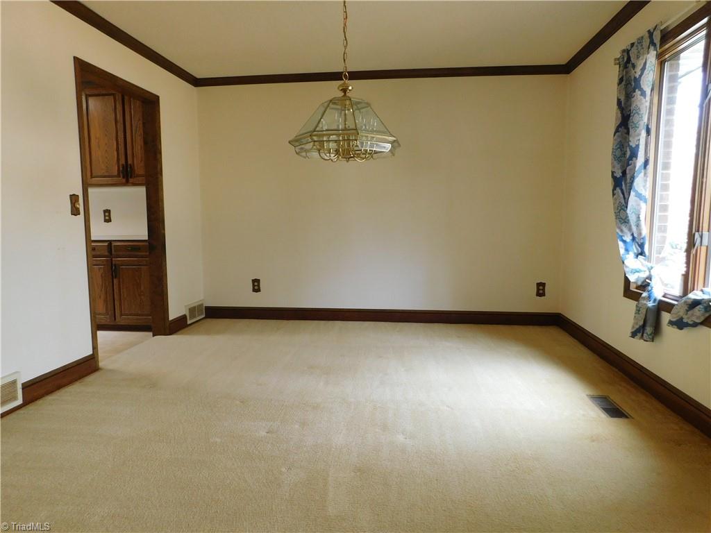464 Caudle Road Pinnacle, NC 27043 - Photo 6 of 50