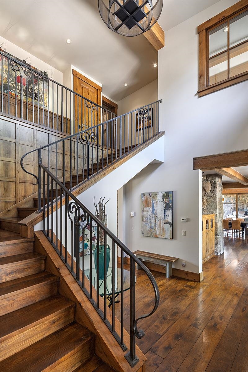 8186 Valhalla Drive Truckee, CA 96161 - Photo 27 of 28 a view of entryway